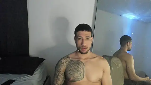 ThiagoLugo online show from February 5, 3:33 am