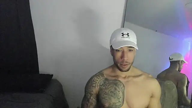 ThiagoLugo online show from March 8, 11:19 pm