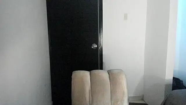 ThiagoLugo online show from April 11, 7:45 am