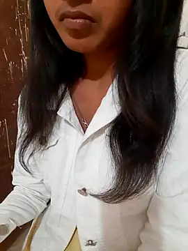 Snapshot of AnkitaDevi chatting on February 20, 7:10 am AnkitaDevi online show from February 20, 7:10 am