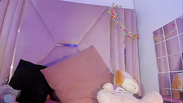 barbieambar online show from June 4, 6:58 pm