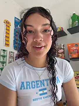Camilla Miller01 online show from June 16, 7:27 pm