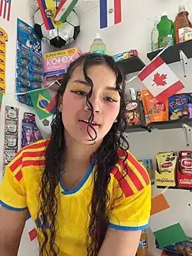 Camilla Miller01 online show from June 27, 1:28 pm
