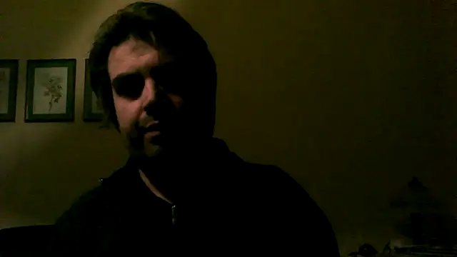 Snapshot of ynroh_87 chatting on January 6, 4:43 pm ynroh 87 online show from January 6, 4:43 pm