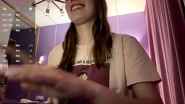 LinaMoonBlessed online show from May 17, 1:40 pm