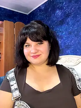 Snapshot of Big--tits chatting on October 4, 7:28 am Big--tits online show from October 4, 7:28 am