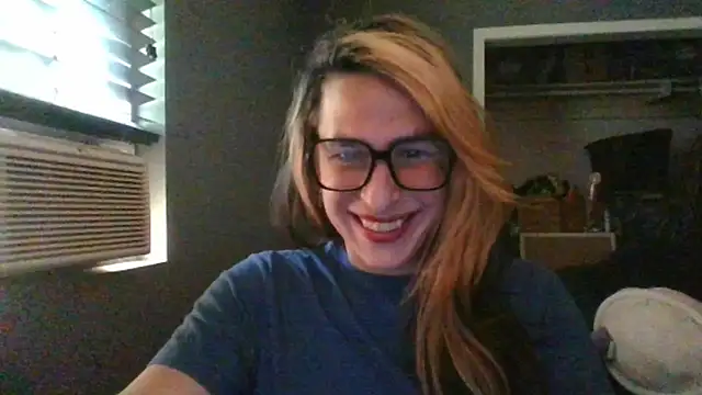 mayra mayhem online show from August 4, 1:46 pm