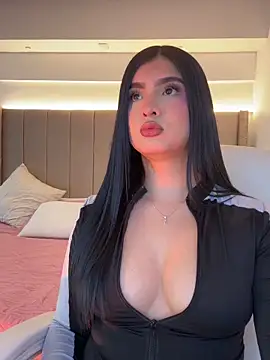 Sweety Nicole  online show from May 21, 6:15 pm