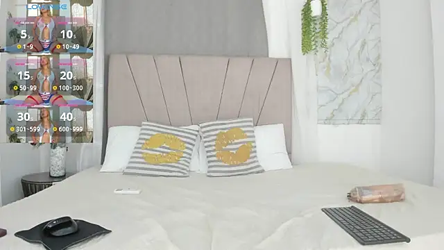 Lady miss    online show from February 1, 1:31 pm