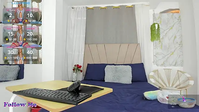 Snapshot of Lady_miss___ chatting on July 9, 11:58 am Lady miss online show from July 9, 11:58 am