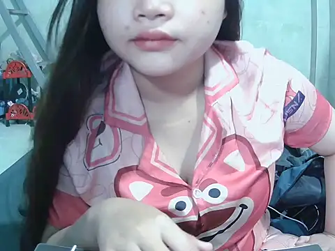 Lily3322 online show from February 22, 11:03 pm