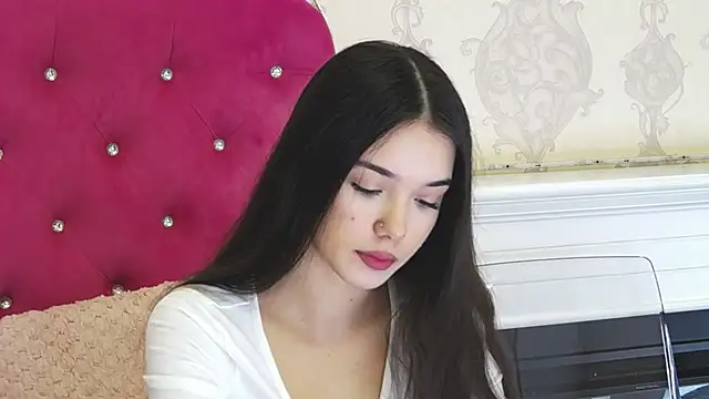 AlexisDevine online show from November 24, 5:18 am