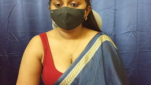 Snapshot of Pavani-Sexy chatting on July 10, 8:18 am Pavani-Sexy online show from July 10, 8:18 am