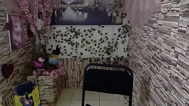 Amanda Bright  online show from October 14, 6:58 am