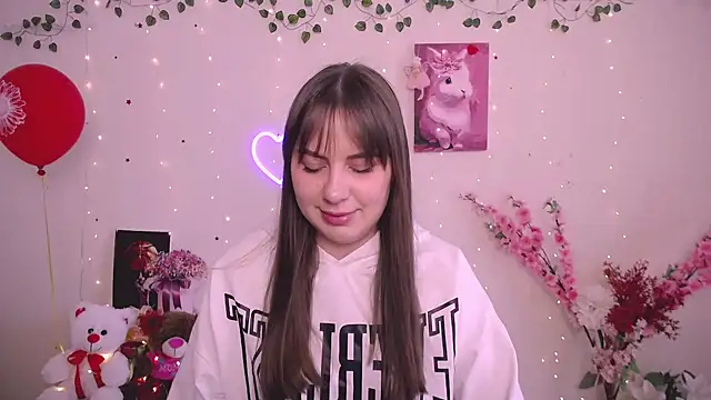 Amanda Bright  online show from April 4, 6:44 am