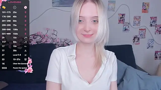 Megan--chan online show from February 28, 5:25 pm