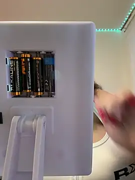 EvvaBBW online show from December 17, 2:01 pm