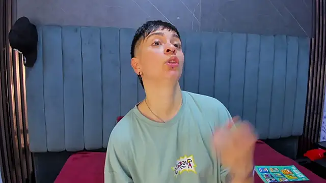  Hannah Hot online show from February 17, 2:30 am