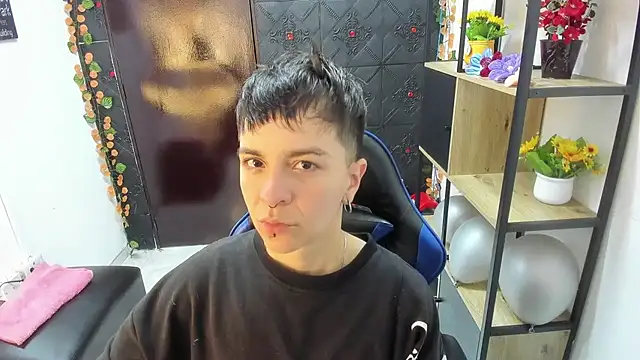  Hannah Hot online show from April 12, 3:22 am