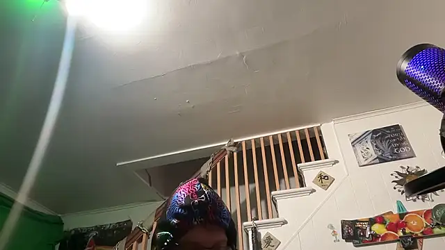 MasterDaddyCool online show from January 18, 6:50 am