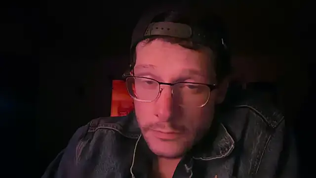 MasterDaddyCool online show from May 15, 8:21 am