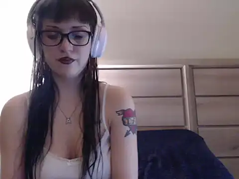 certifiedratchet online show from April 16, 2:01 am