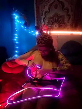 delish dahlia online show from February 28, 1:12 pm