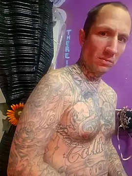 delish dahlia online show from March 7, 3:47 am