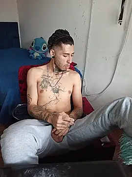 Tattoboy19cm online show from March 5, 5:20 pm