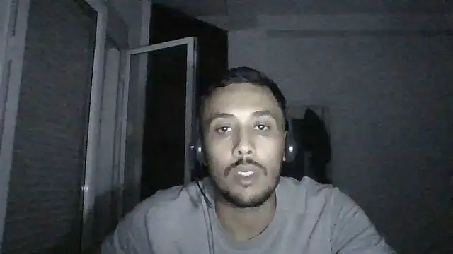 Snapshot of Naymik911 chatting on June 16, 10:34 pm Naymik911 online show from June 16, 10:34 pm
