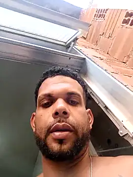 Snapshot of VadioLord chatting on December 5, 5:31 pm VadioLord online show from December 5, 5:31 pm