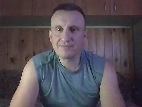 Maksymilian1 online show from June 6, 9:30 pm