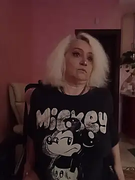 SquirtMilf00 online show from September 22, 2:24 am