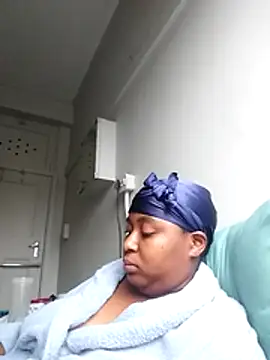 AcetousAbb online show from April 17, 9:45 am