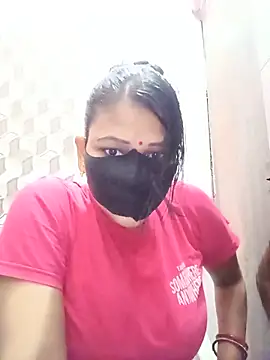 Snapshot of varnika chatting on June 20, 8:28 am varnika online show from June 20, 8:28 am