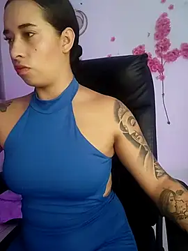 Valenn fernandez online show from July 7, 8:57 pm