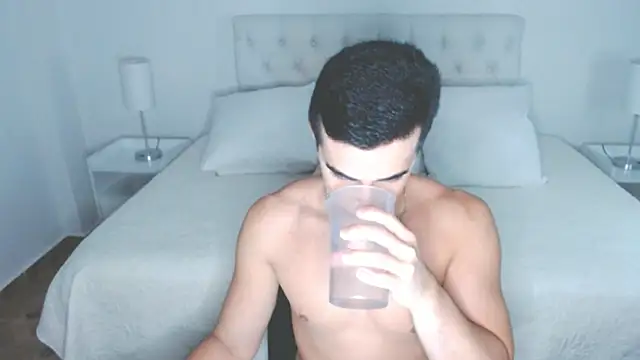 mr hunterx online show from March 25, 2:06 am