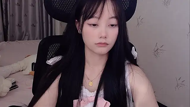 puppy-999 online show from June 3, 2:33 pm