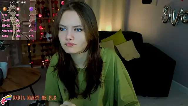 Dilara xBaby online show from February 11, 2:33 pm