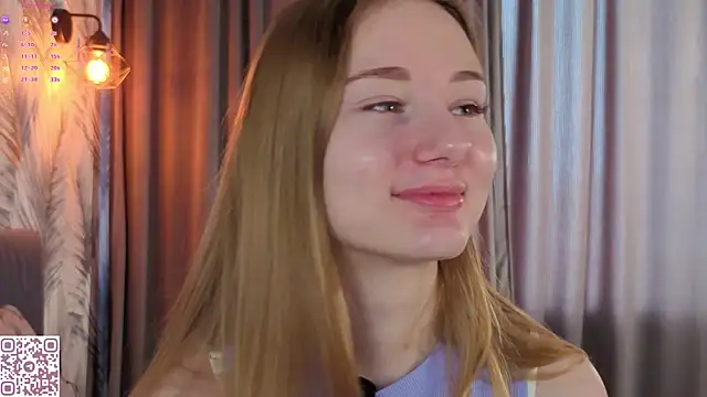 ElvinaRose online show from April 11, 4:28 am