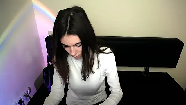 RosaRay  online show from January 8, 6:59 am