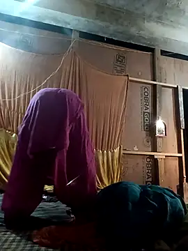 Snapshot of Babhi_Love chatting on September 17, 7:04 pm Babhi Love online show from September 17, 7:04 pm