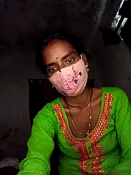 Snapshot of Babhi_Love chatting on November 12, 5:52 am Babhi Love online show from November 12, 5:52 am