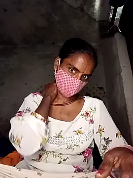 Snapshot of Babhi_Love chatting on November 27, 7:54 am Babhi Love online show from November 27, 7:54 am