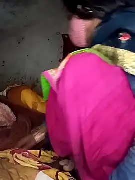 Snapshot of Babhi_Love chatting on December 4, 7:39 am Babhi Love online show from December 4, 7:39 am