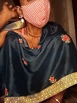 Snapshot of Babhi_Love chatting on December 5, 7:39 am Babhi Love online show from December 5, 7:39 am