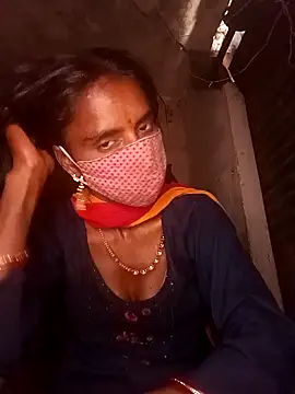 Snapshot of Babhi_Love chatting on December 17, 7:25 am Babhi Love online show from December 17, 7:25 am