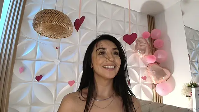 Snapshot of ana_riveros chatting on February 16, 8:27 pm ana riveros online show from February 16, 8:27 pm