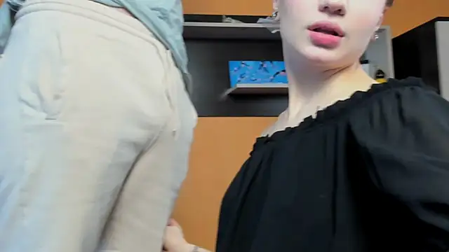 SammySccott online show from March 31, 7:31 am