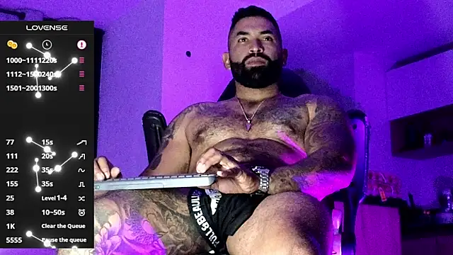 Max-prada online show from February 14, 2:08 am